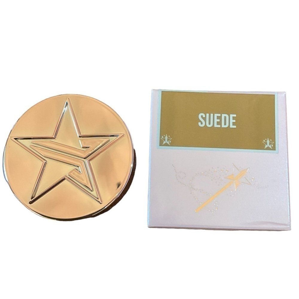 Jeffree Star Magic Star Luminous Setting Powder in Suede